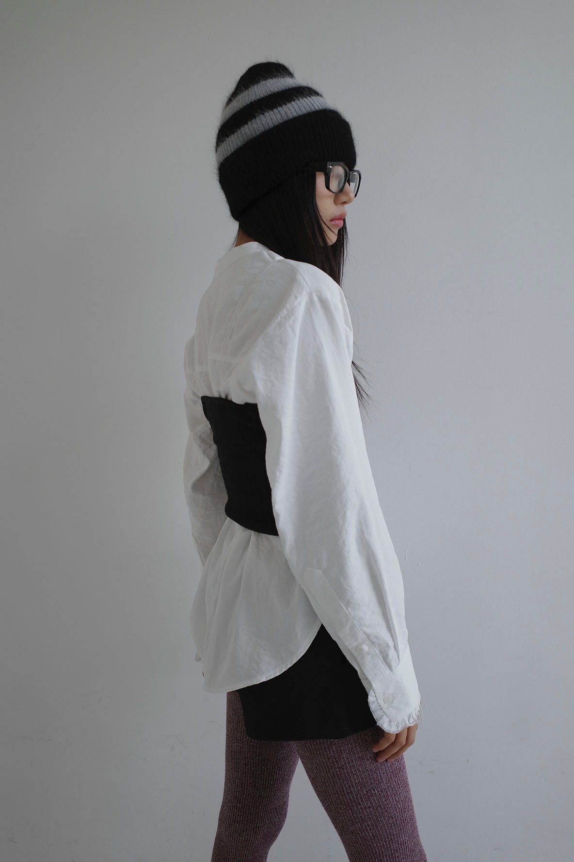 FRILL BLOUSE (IVORY)